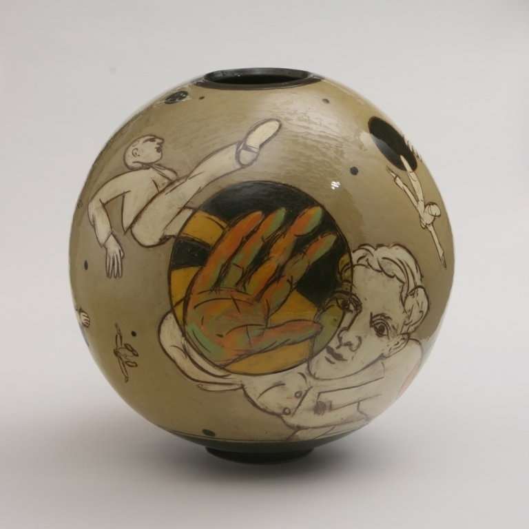 phoca_thumb_l_2005_gr_vase_med_figurer_491_1102